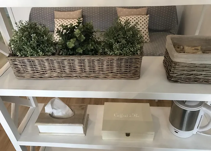 ベッド・アンド・ブレックファスト Righepois 4*