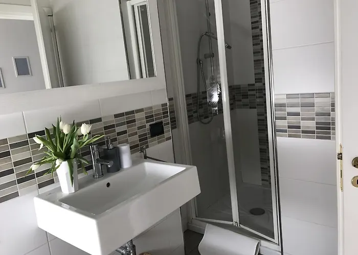 ベッド・アンド・ブレックファスト Righepois 4*